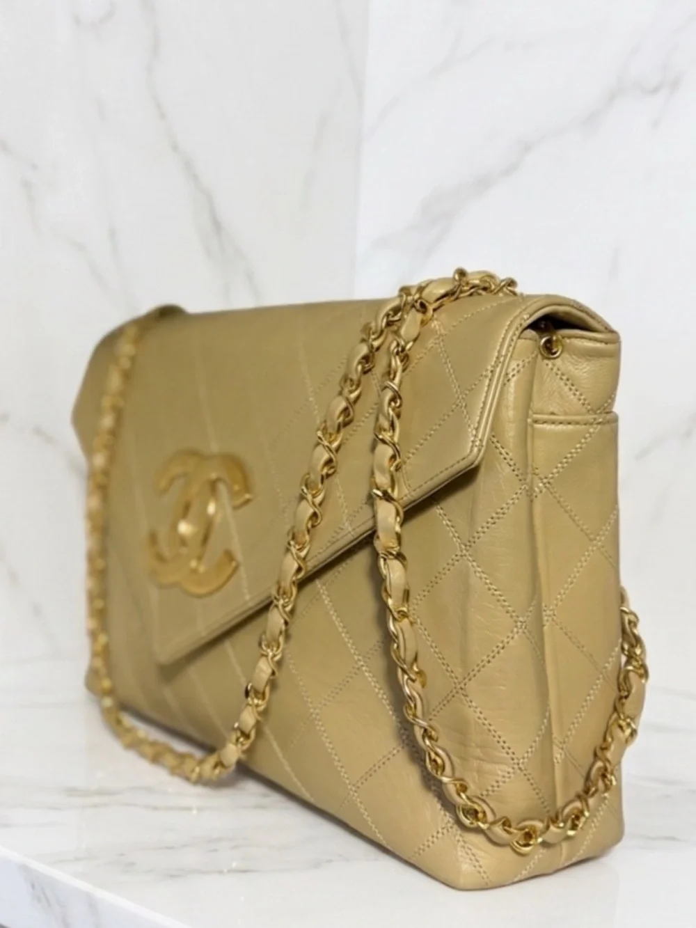 VINTAGE CHANEL Quilted Envelope Bag in Beige with Gold Hardware. Oversized CC